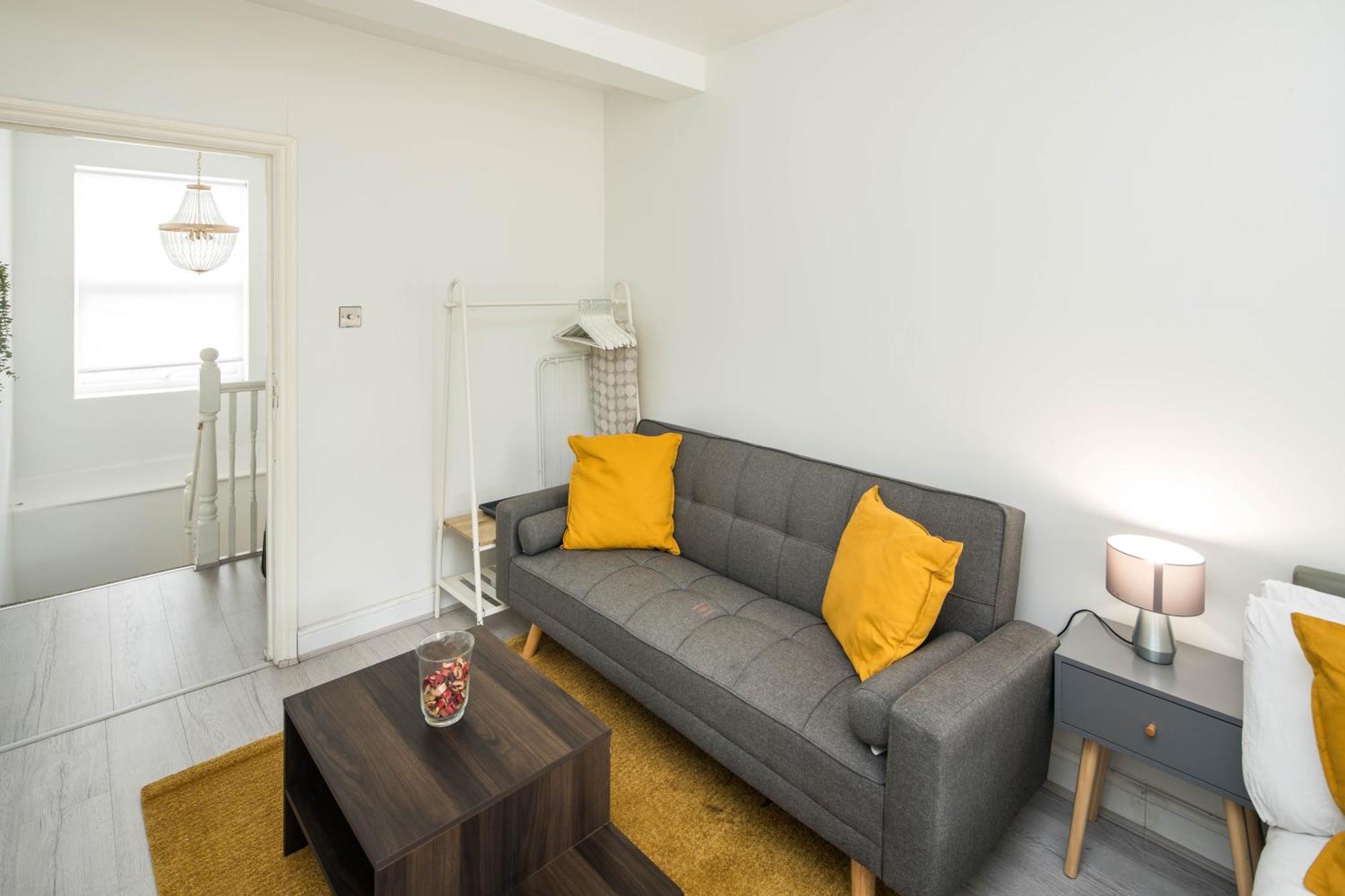Spacious Studio For Up To 4! Sofa Bed Λονδίνο Εξωτερικό φωτογραφία