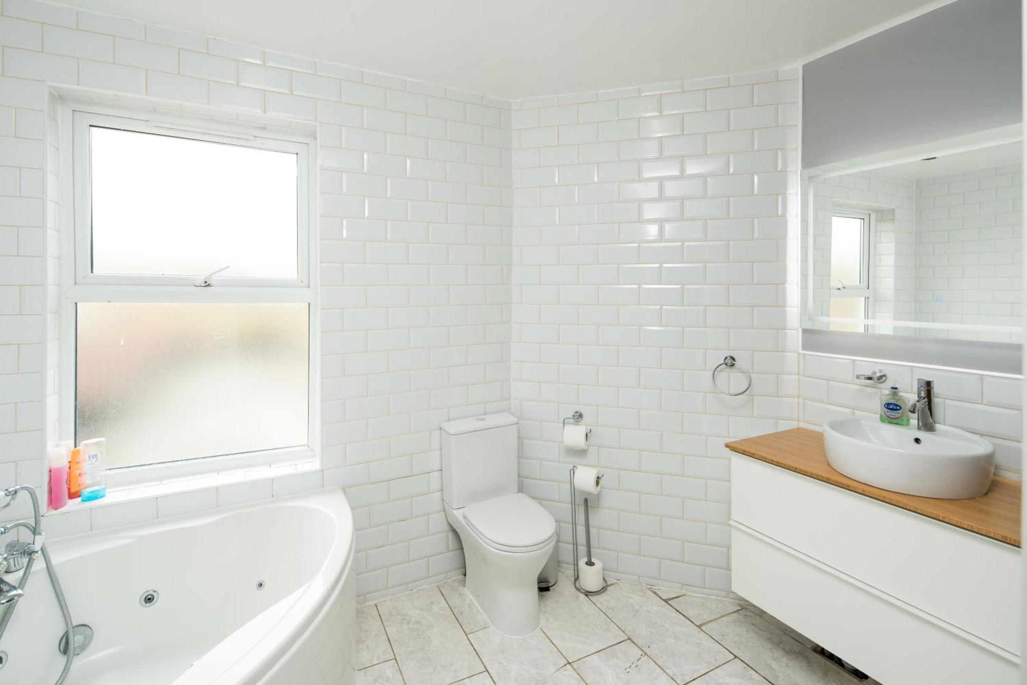 Spacious Studio For Up To 4! Sofa Bed Λονδίνο Εξωτερικό φωτογραφία